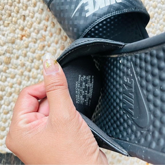 Nike Black Textured Slide Sandals - Picture 2 of 5